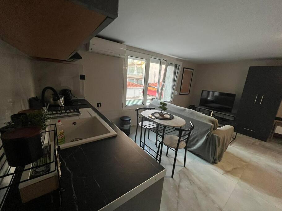 Cozy Studio In Alexandroupolis Eksteriør bilde